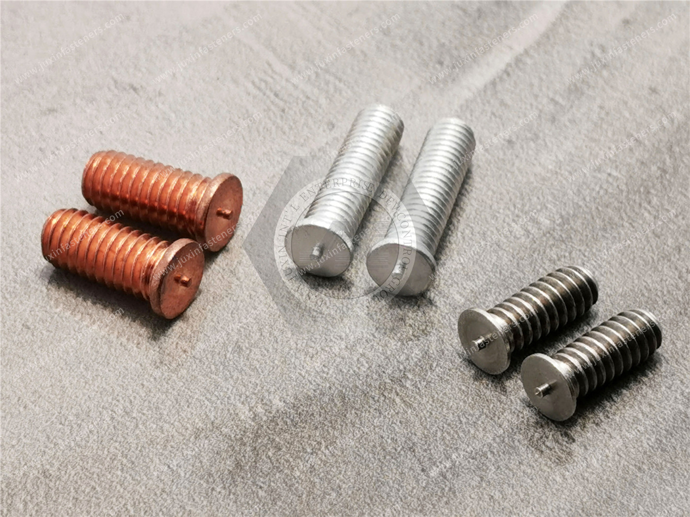 Studs for Stud Welding with Tip Ignition; Threaded Bolt