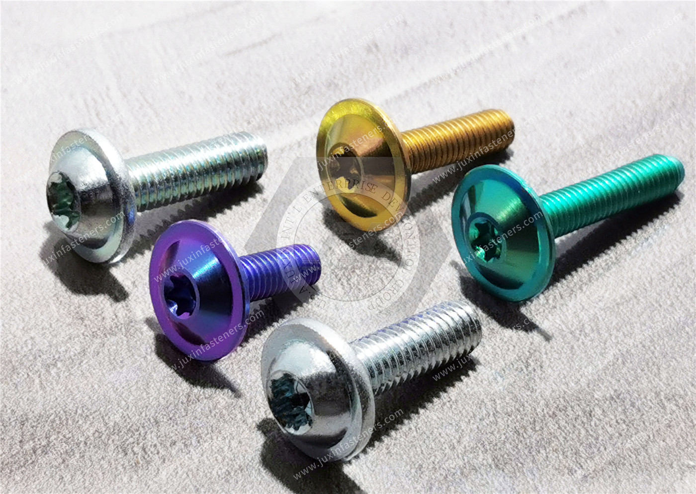 T-type TORX Pan Head with Collar Machine Screws