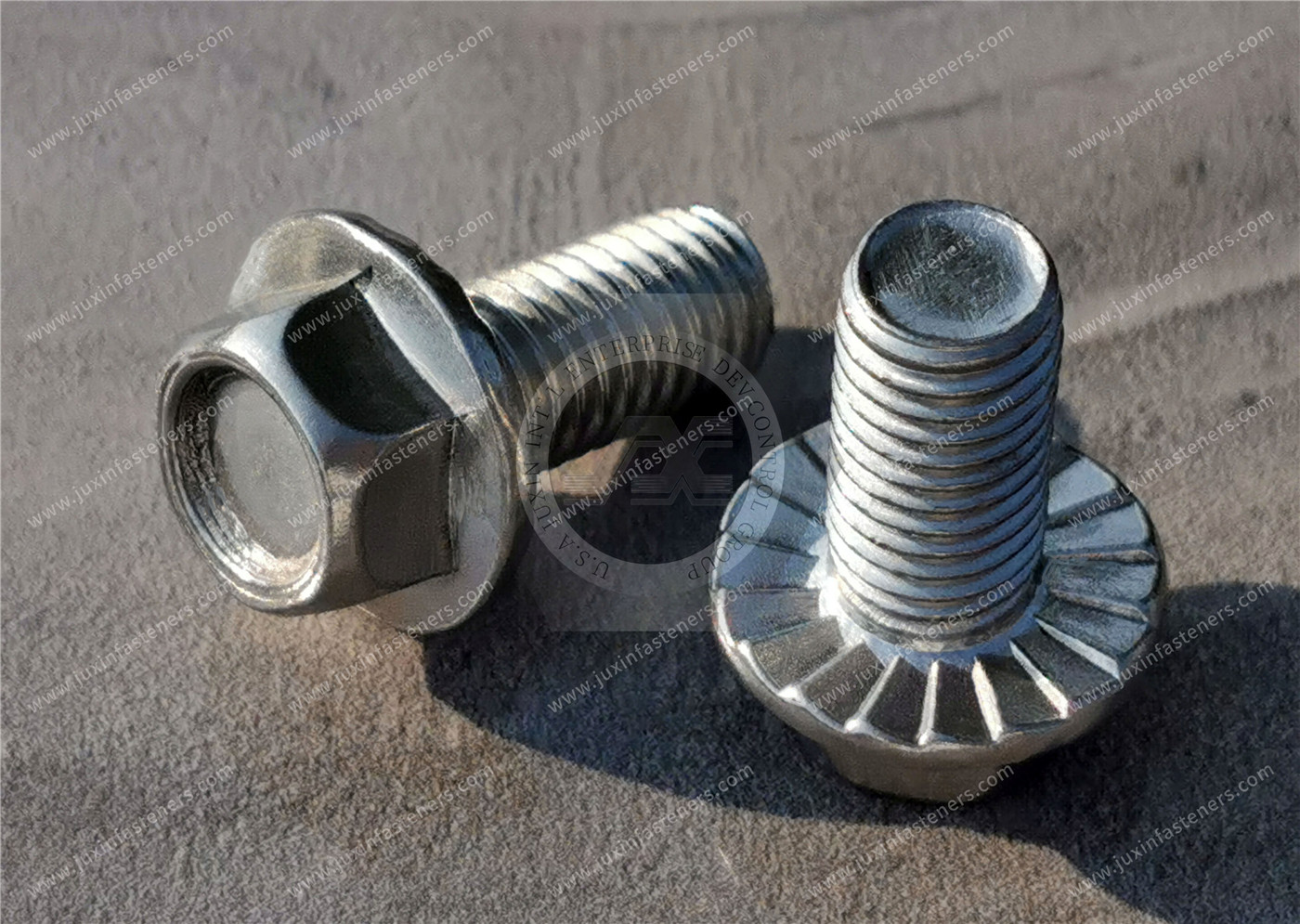 Stainless Steel Serrated-Flange Hex Head Screws