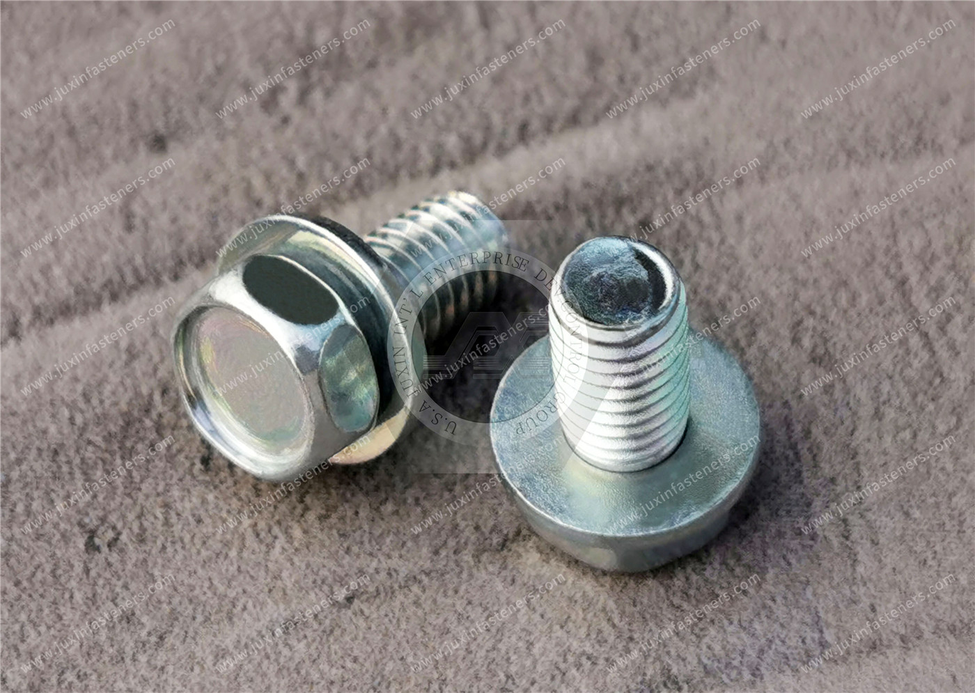 High-Strength Grade 8.8 Steel Hex Head Screws with flat washer