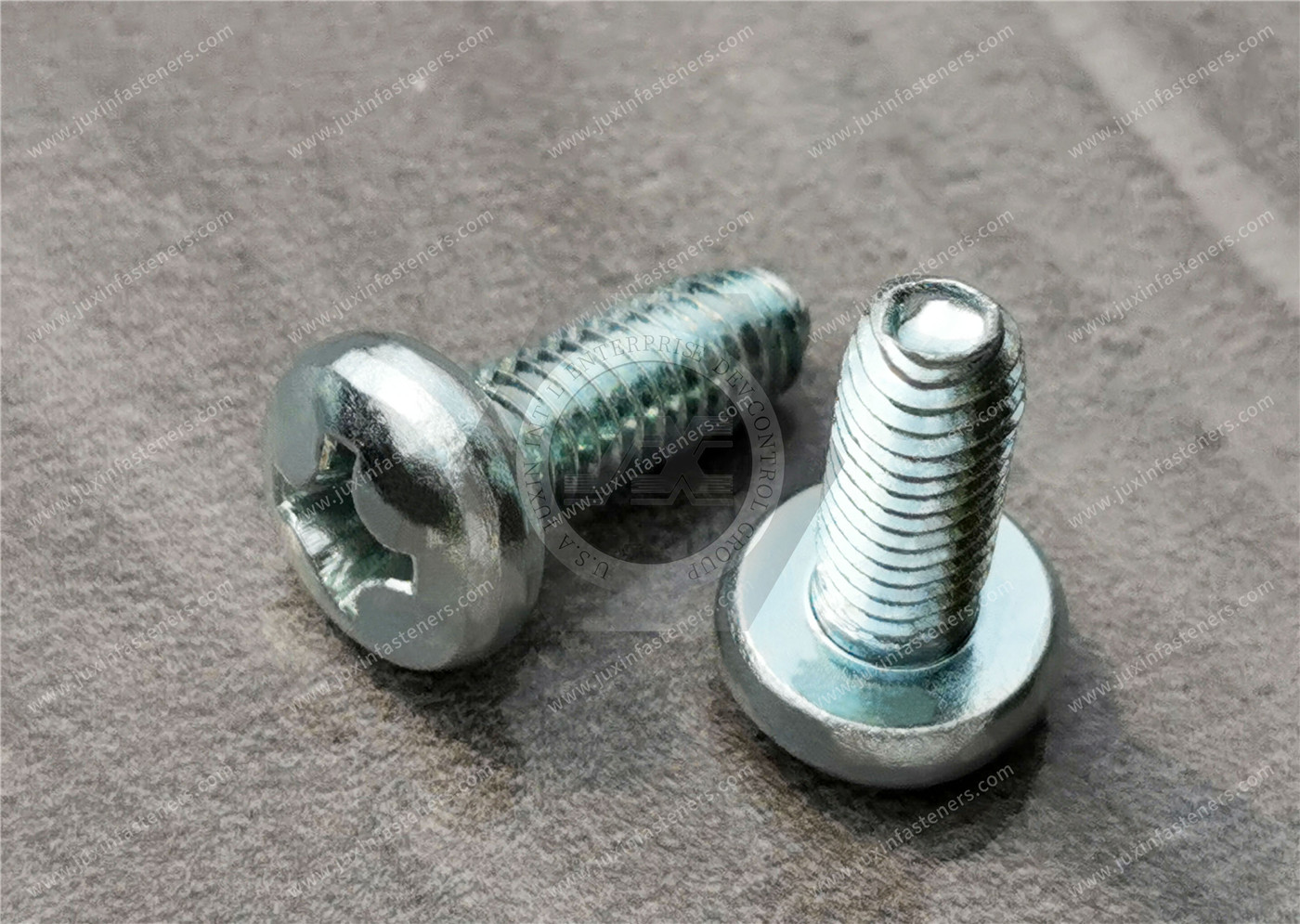 Steel Pan HeadStrip-Resistant Screws for Sheet Metal