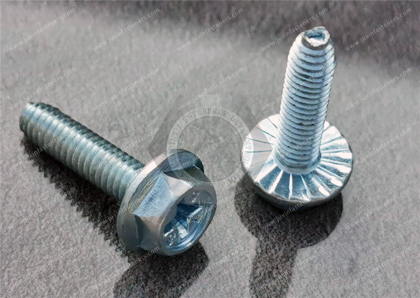 Carbon steel Cross recessed hexagon triangular tooth lock screw with flange