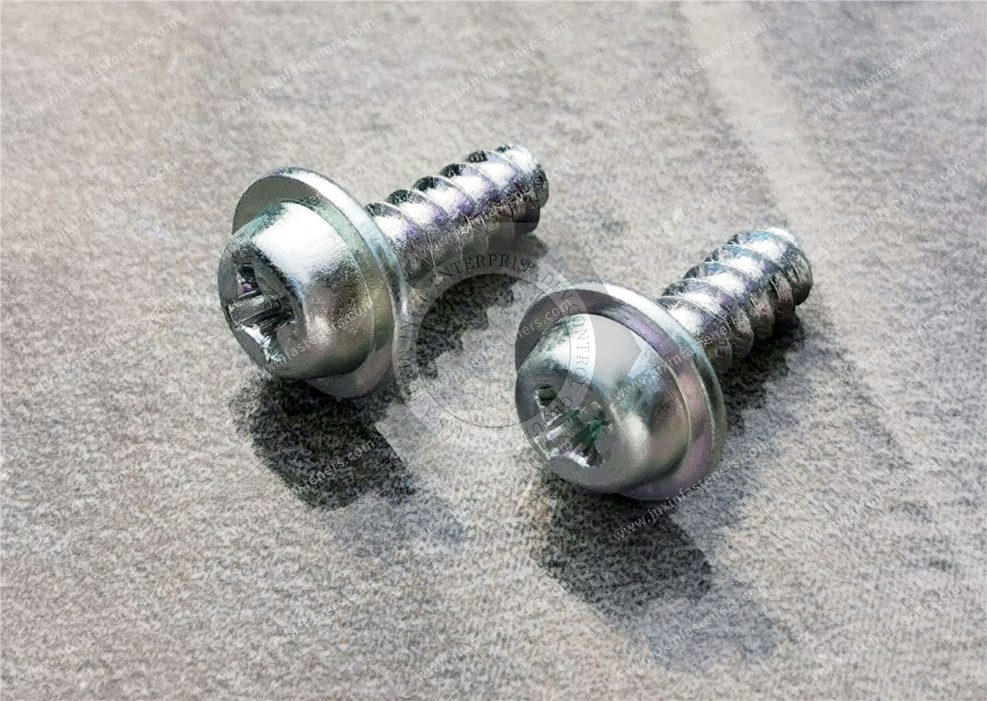 Cross recessed pan head flange screw class A