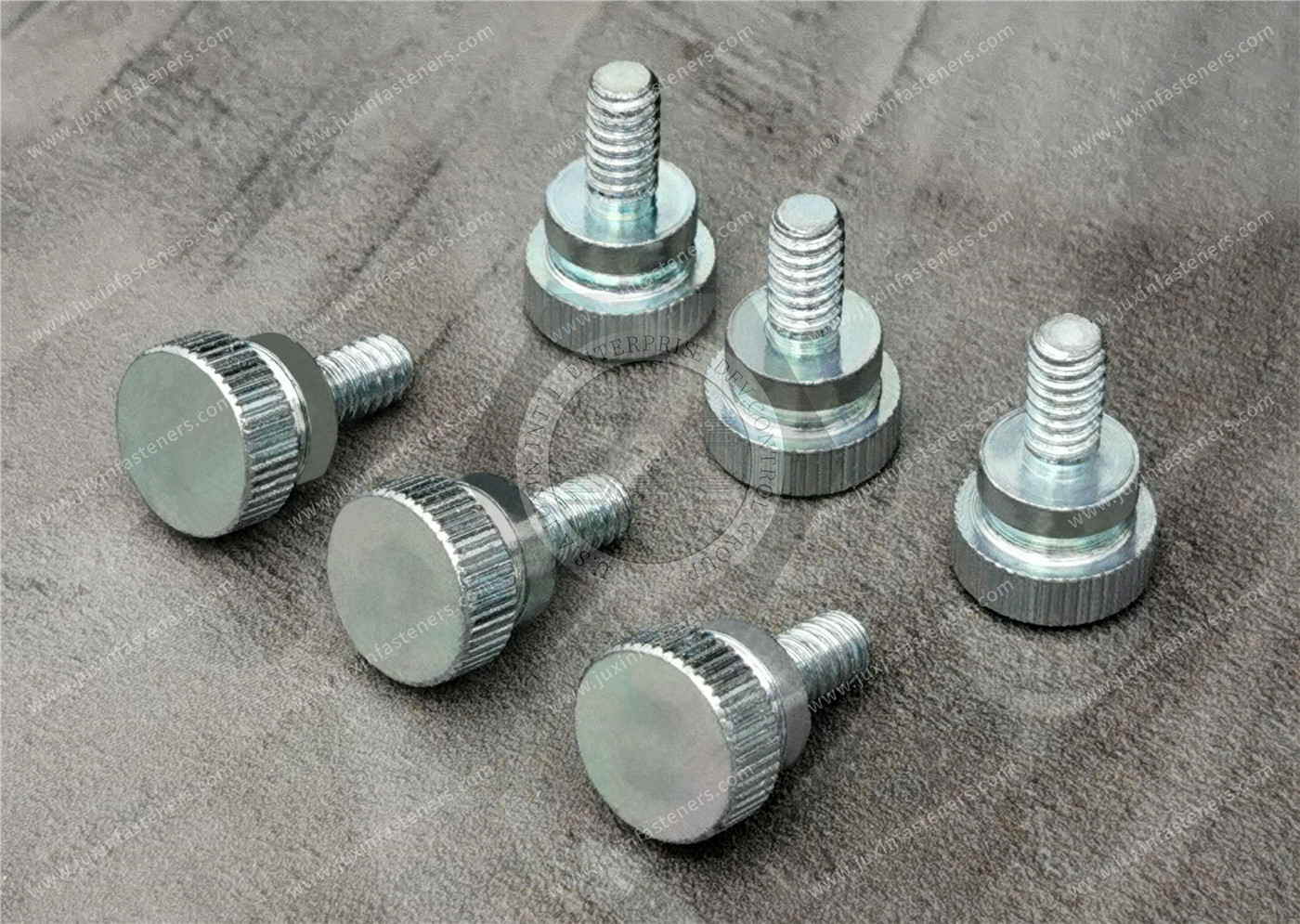 Metric Steel Low-Profile Knurled-Head Thumb Screws