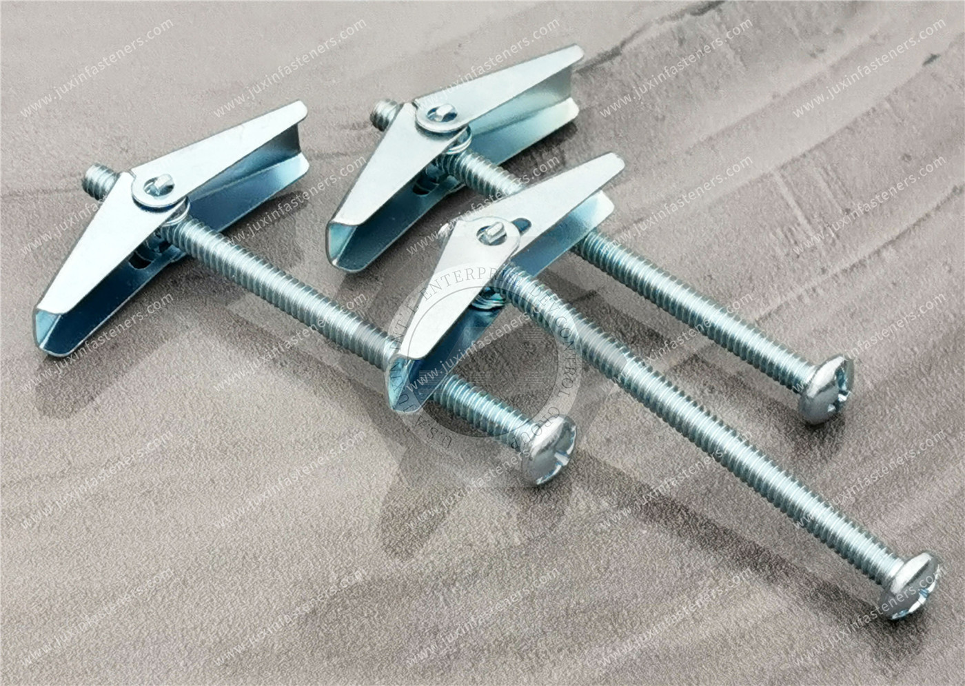 Low-Profile Rounded Head Toggle Bolts