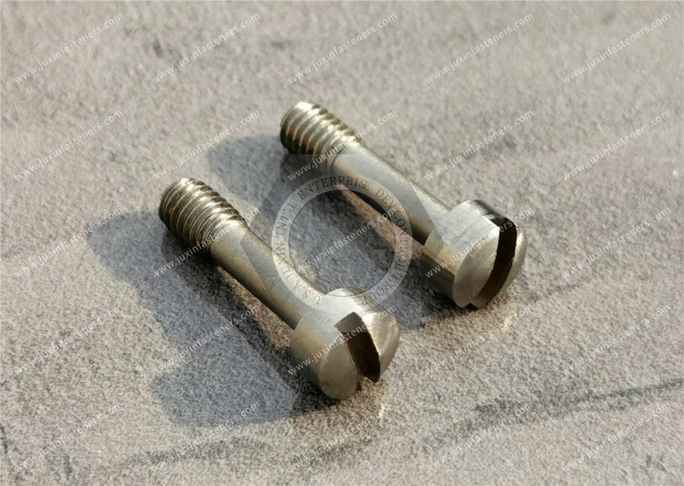 Stainless steel Thumb-Screw-Head Captive Panel Screws