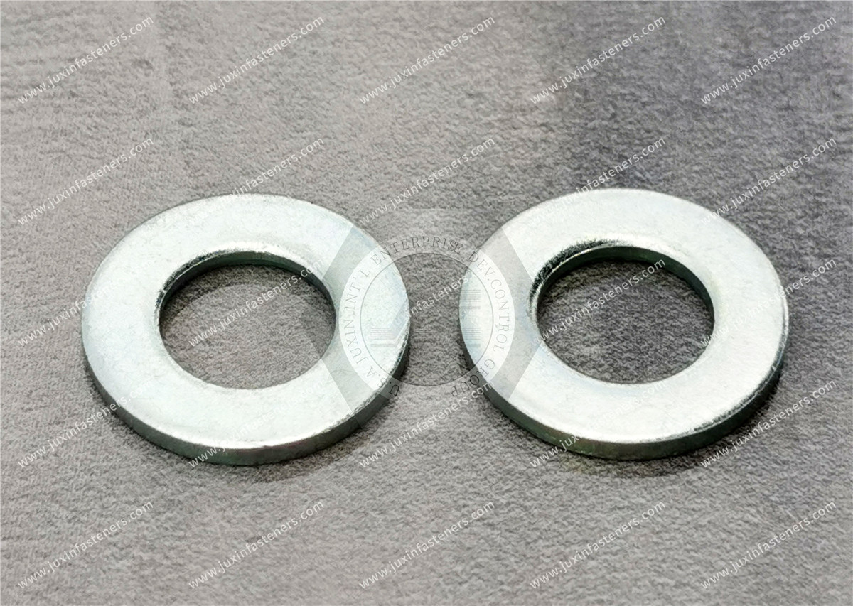 Plain Washers For Tapping Screw And Washer Assemblies - Type L