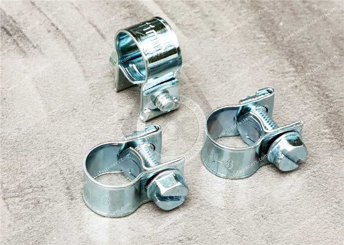 DIN3017-2-2002 Hose Clamps-Part 2:Steel ClampsWith Fastening Lugs-Type B2