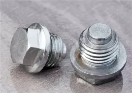 Extreme-Strength Steel Flanged Hex Head Screws