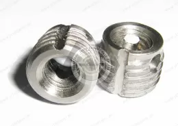 Stainless steel Self-tapping inserts with safety grooves